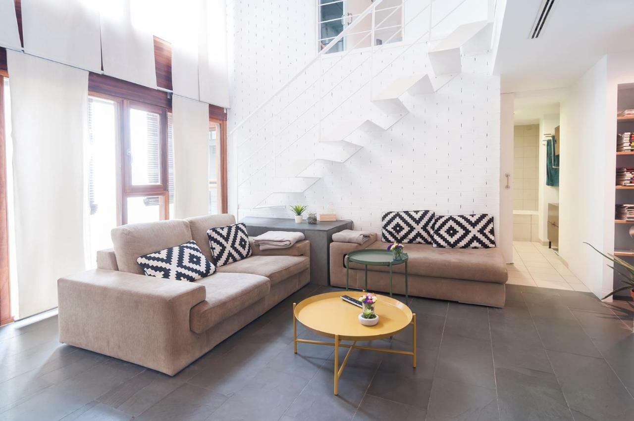 Design And Luminous Duplex In The Old Town Apartment Alicante Ngoại thất bức ảnh